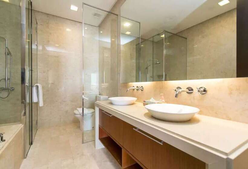 هتل Home Suites By Marina