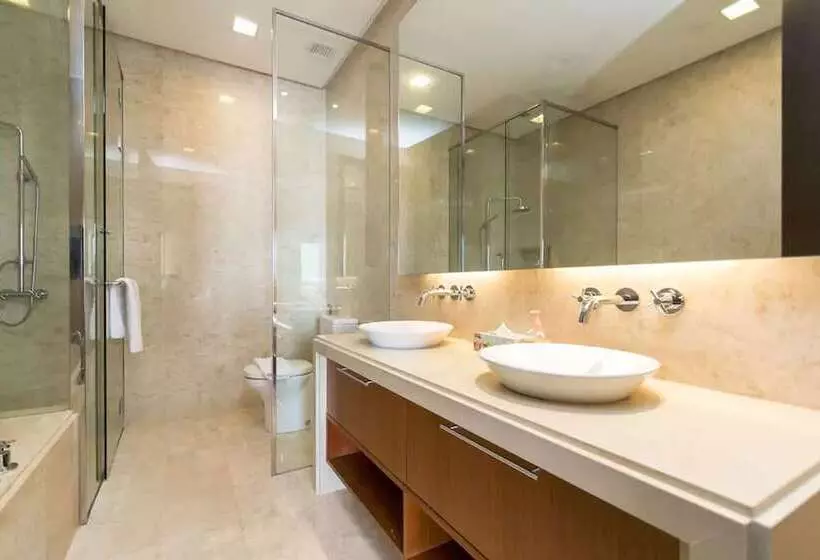 هتل Home Suites By Marina