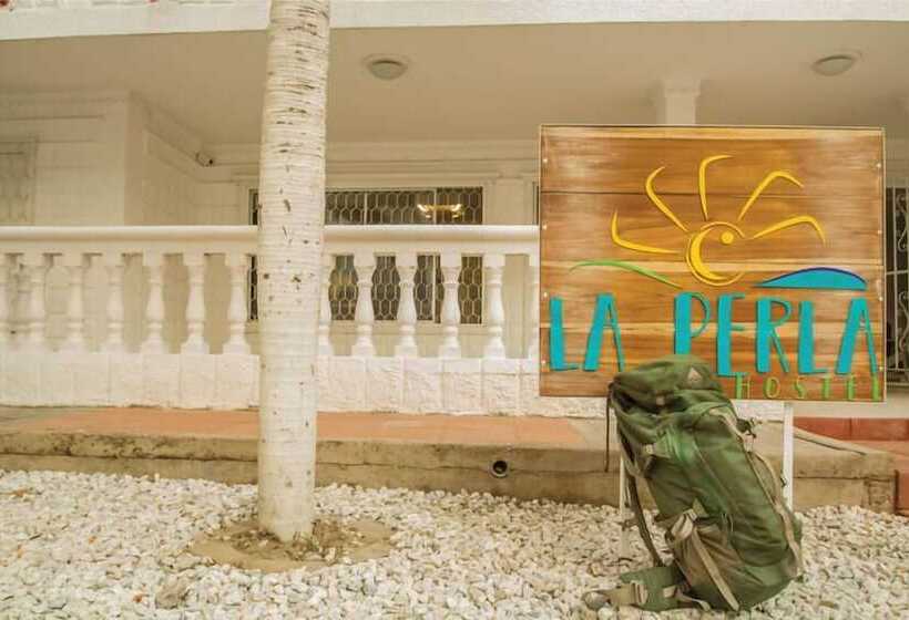 Отель Hostal Parma