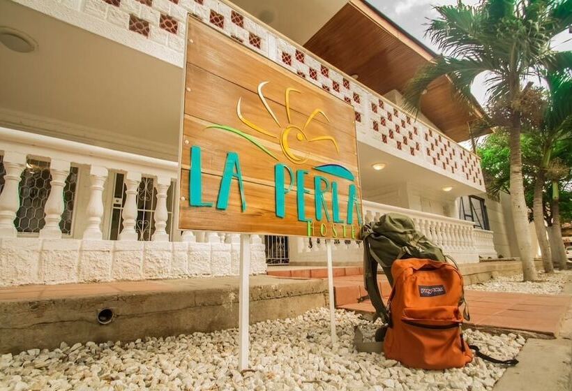 Отель Hostal Parma