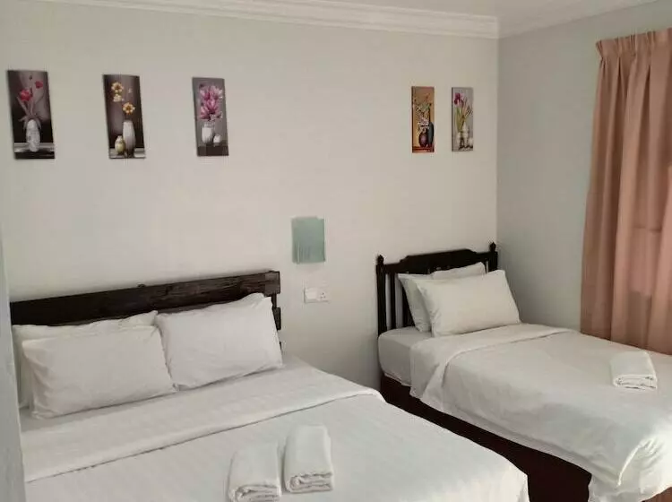 ホテル Idaman Guest House