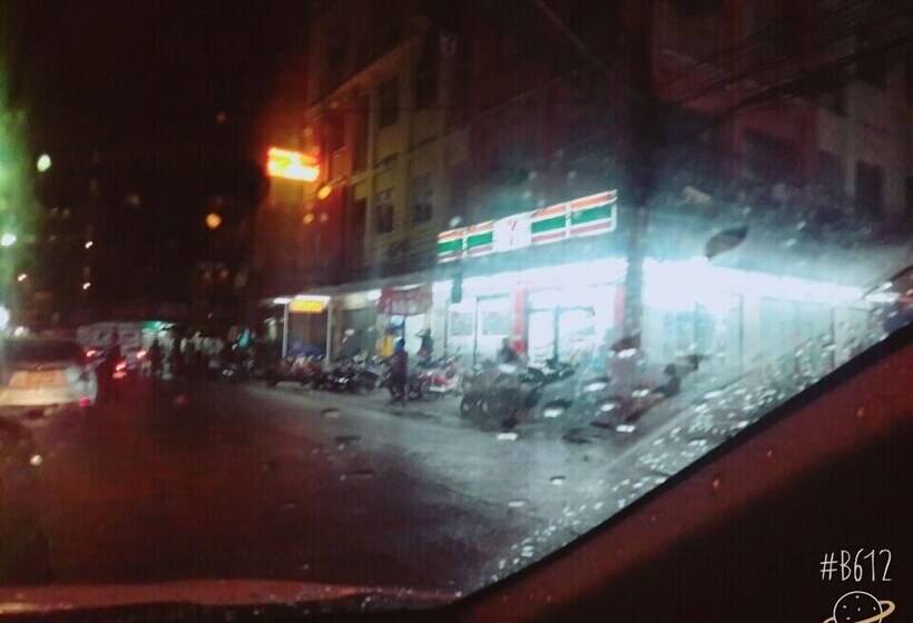 בית מלון כפרי Na Kamala Homestay