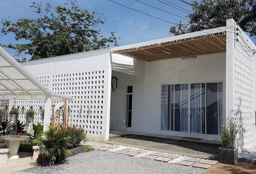 בית מלון כפרי Na Kamala Homestay