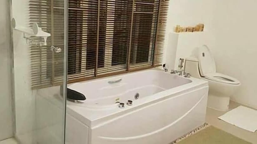 בית מלון כפרי Na Kamala Homestay