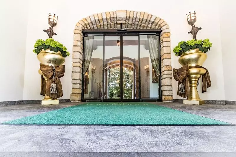 Hotelli Naturresort Tannenhof Gmbh