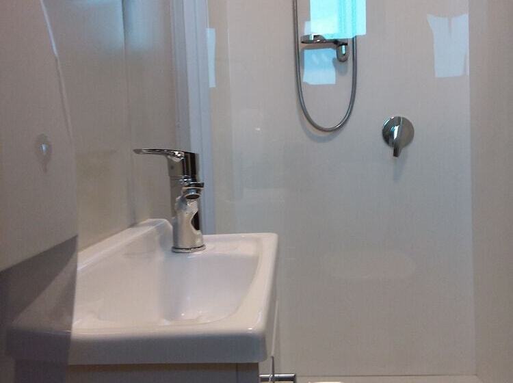 فندق Pine Lake View Lodge