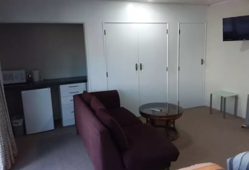 ホテル Pine Lake View Lodge