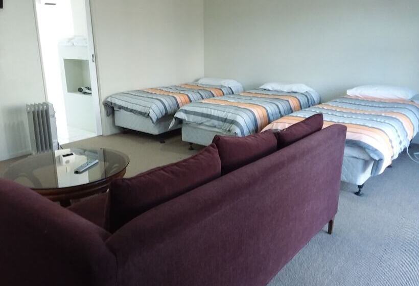 فندق Pine Lake View Lodge