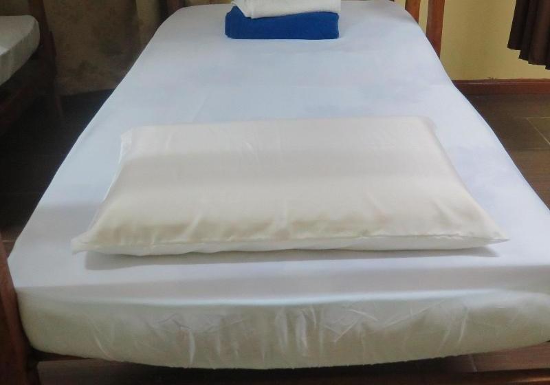 בית מלון כפרי Postar's Backpacker