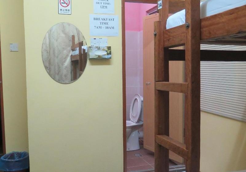 בית מלון כפרי Postar's Backpacker