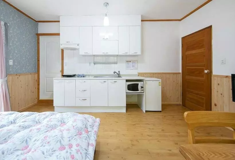 Hotelli Pyeongchang Secret Garden Pension
