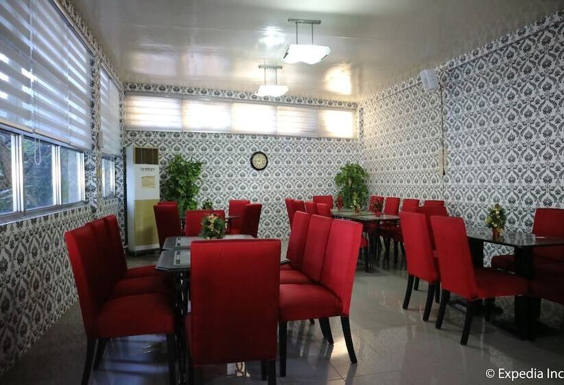 Szálloda Splash Oasis Resort