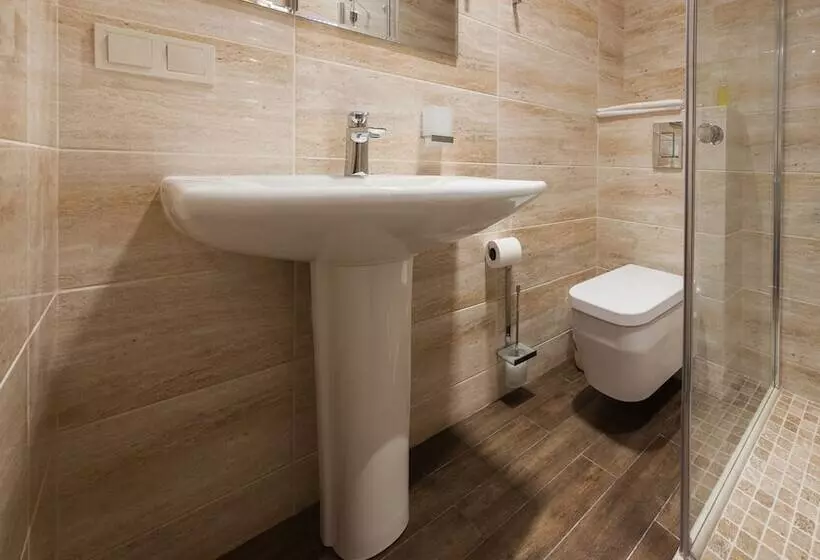 هتل Sun City Arcadia Apartments