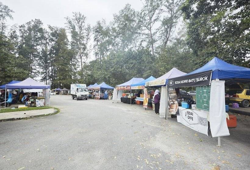 هتل Terengganu Equestrian Resort