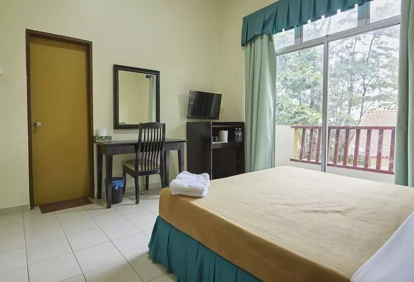 ホテル Terengganu Equestrian Resort