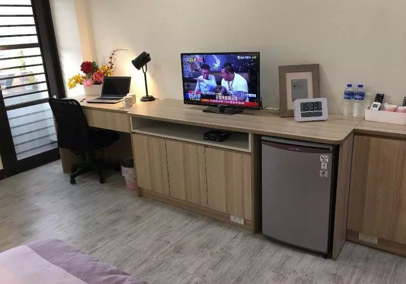 هتل Travel Box