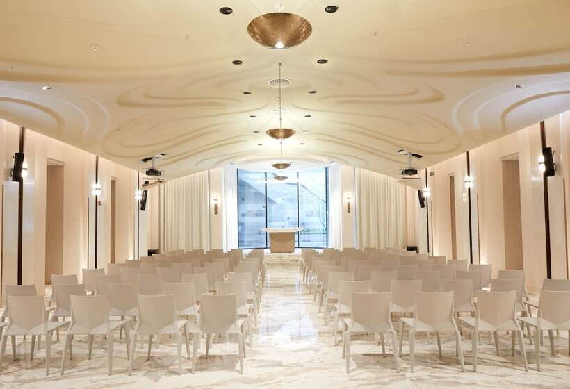 Отель W Chengdu