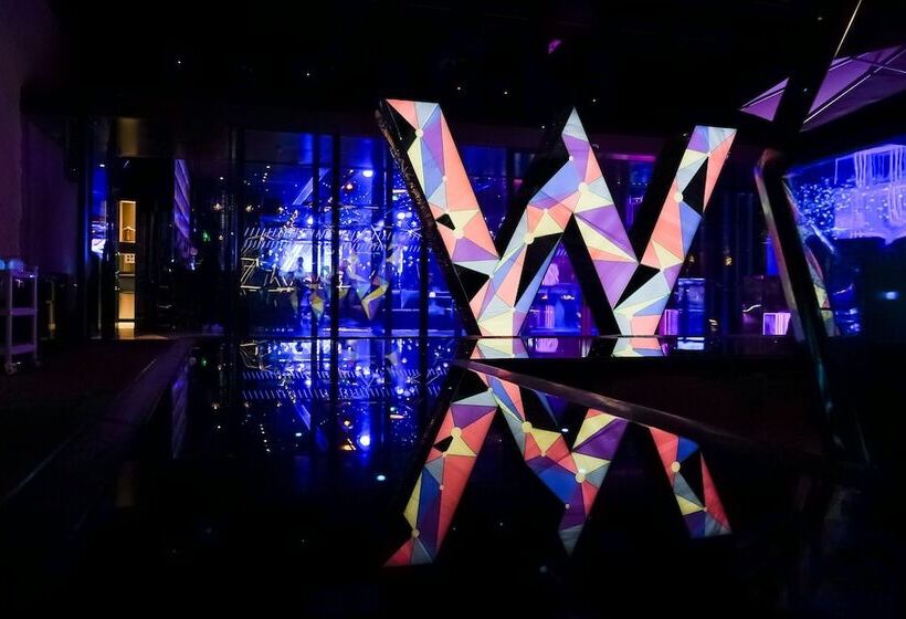 Отель W Chengdu