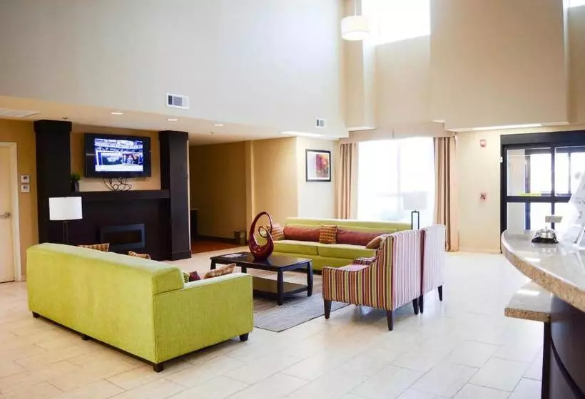 ホテル Coratel Inn & Suites By Jasper Cotulla
