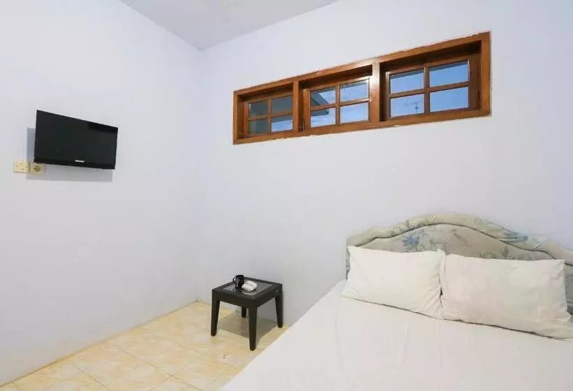 ホテル Oyo Life 2724 Wisma Wijaya