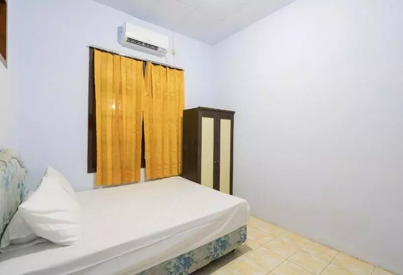ホテル Oyo Life 2724 Wisma Wijaya