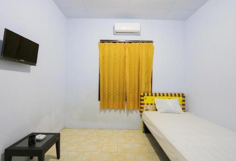 בית מלון כפרי Oyo Life 2724 Wisma Wijaya