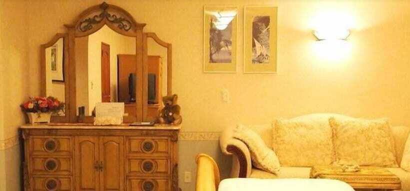 Petit Hotel Corinthian