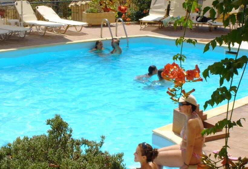 בית מלון כפרי Afea