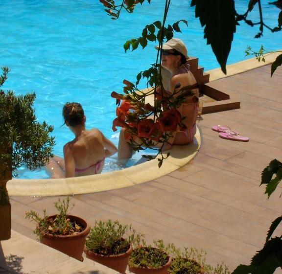 בית מלון כפרי Afea