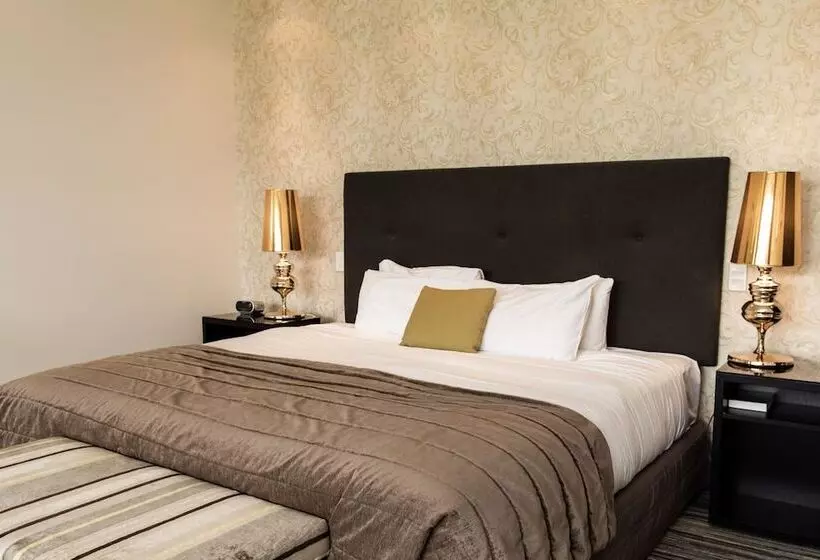 Отель Braemar Lodge And Spa