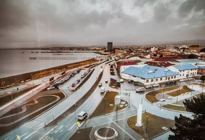 ホテル Diego De Almagro Punta Arenas