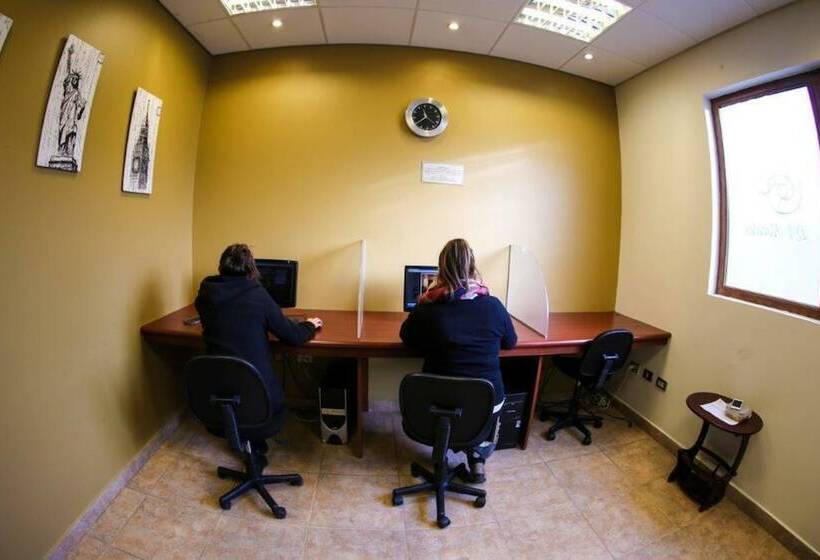 هتل Diego De Almagro Punta Arenas