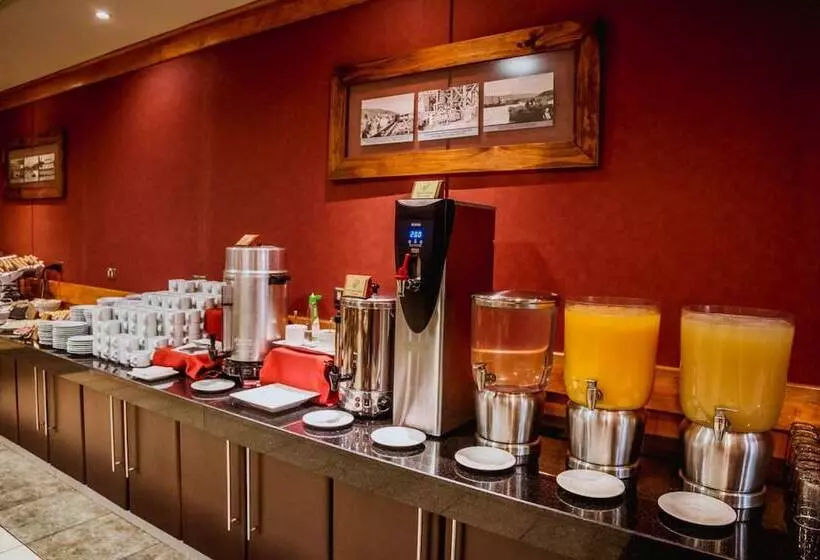 ホテル Diego De Almagro Punta Arenas