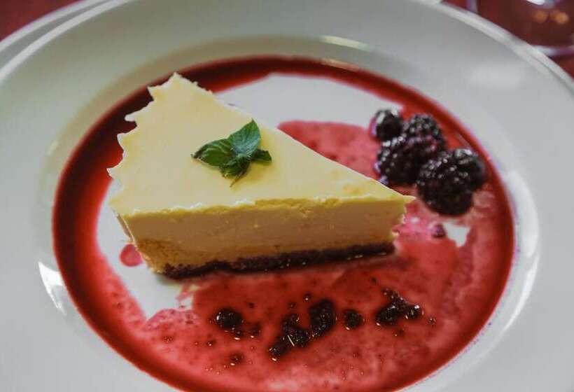 هتل Diego De Almagro Punta Arenas