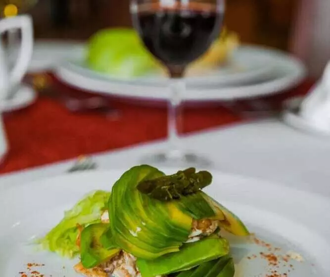 ホテル Diego De Almagro Punta Arenas