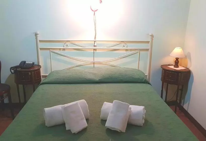 בית מלון כפרי Dimora Storica Urbana