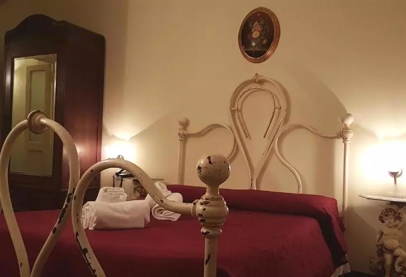 בית מלון כפרי Dimora Storica Urbana