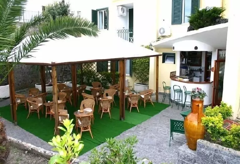 בית מלון כפרי Antares