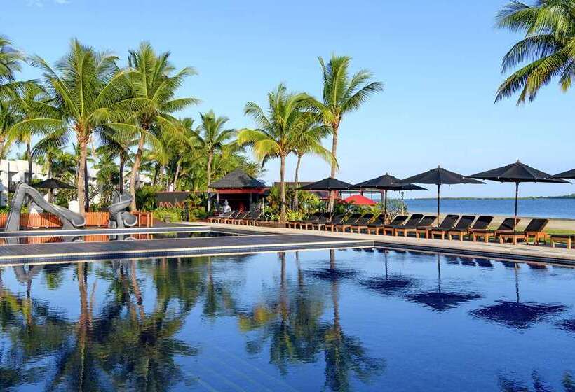 Hotel Hilton Fiji Beach Resort And Spa