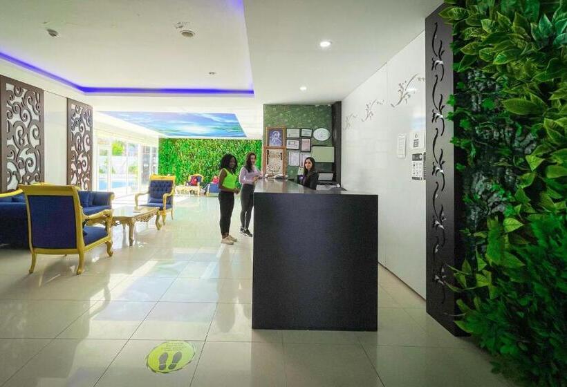 هتل Kristal Beach