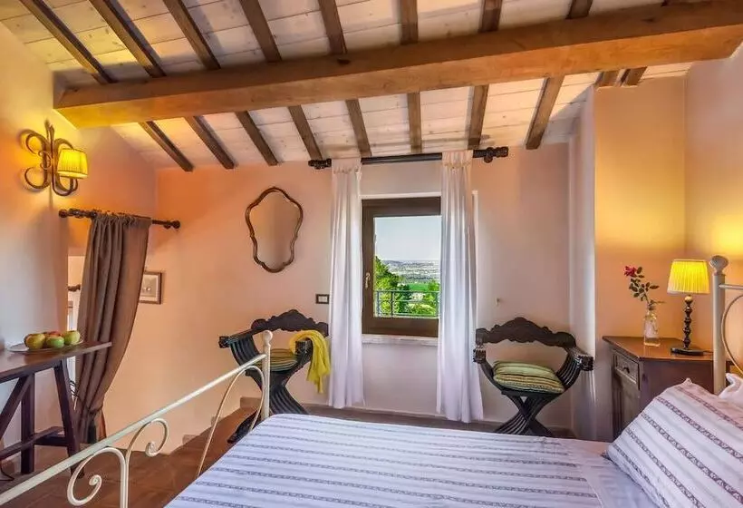 Отель Mons Major Relais