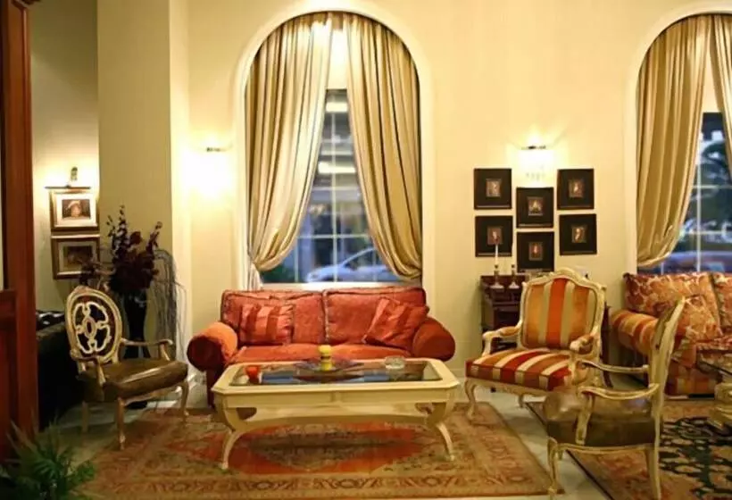 酒店 Nafsika Palace Delphiitea