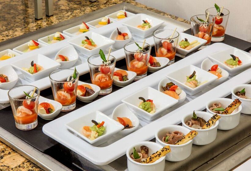 فندق NH Collection Monterrey San Pedro