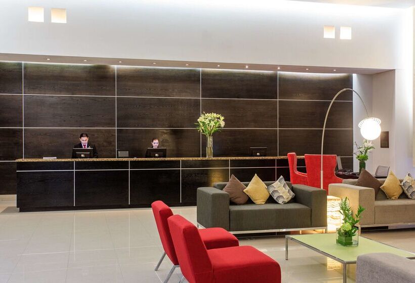 فندق NH Collection Monterrey San Pedro