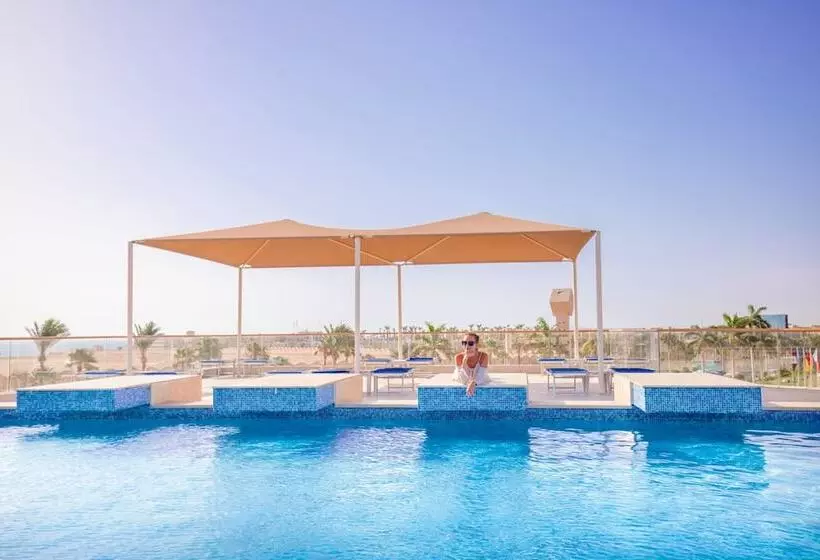 هتل Pickalbatros Aqua Vista Resort Hurghada