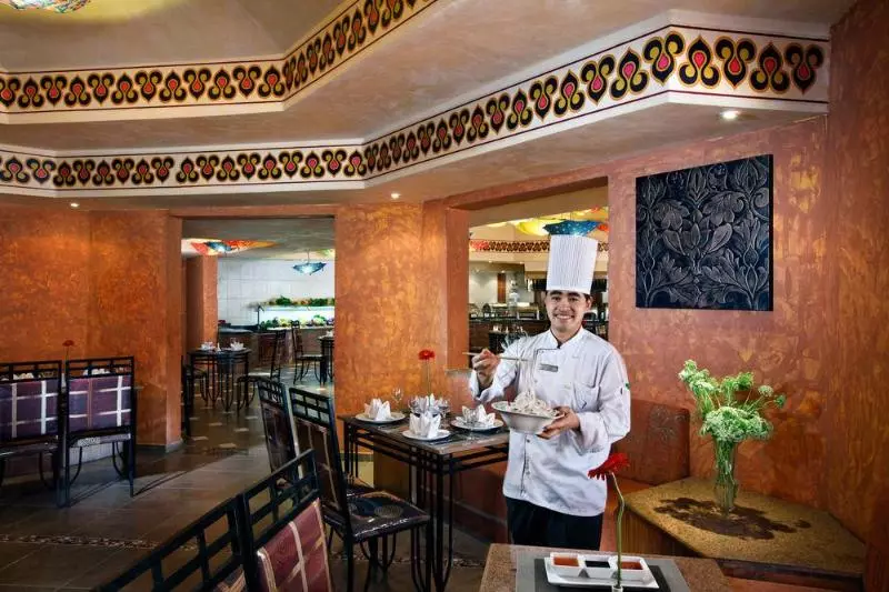 هتل Pickalbatros Aqua Vista Resort Hurghada