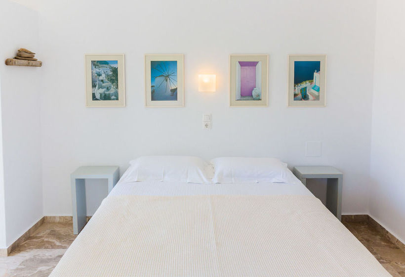 فندق Roses Beach