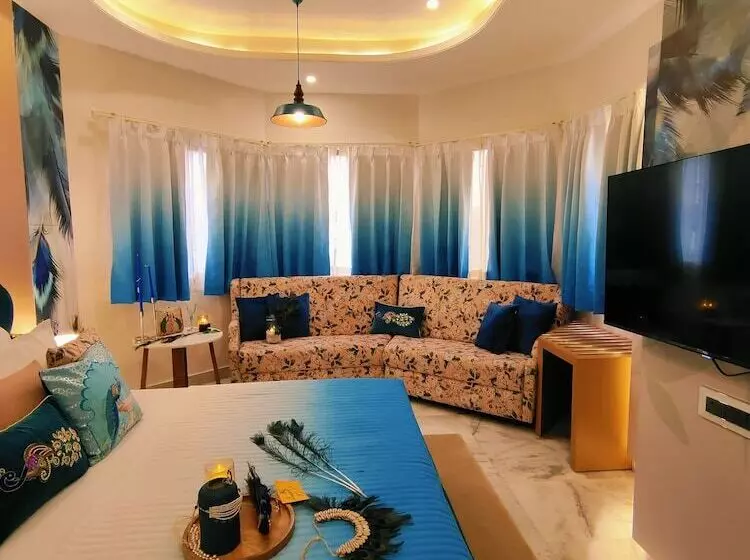 בית מלון כפרי Sarang Palace A Luxury Boutique