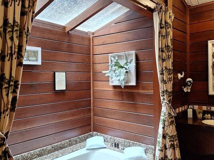 فندق Urikana Boutique