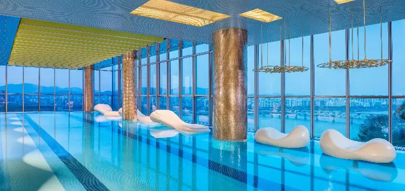 בית מלון כפרי Vista Walkerhill Seoul Formerly W Seoul